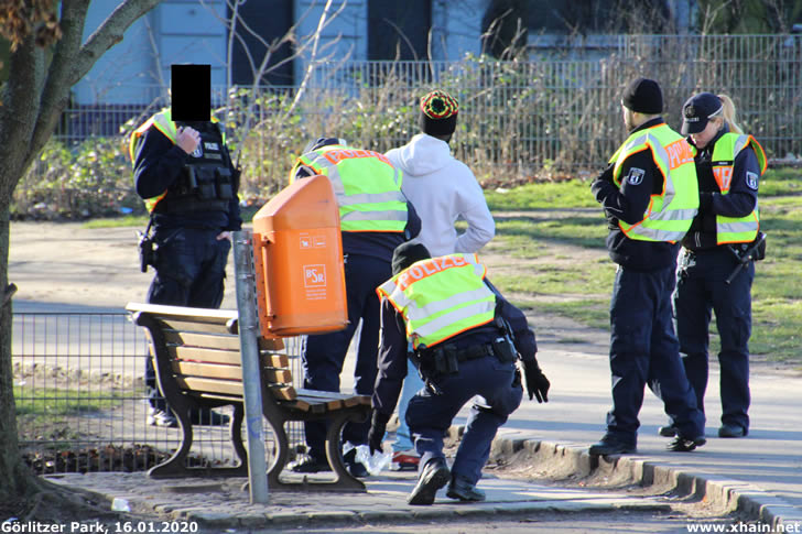 Einsatz der neuen Brennpunkteinheit im Görlitzer Park Einsatz der neuen Brennpunkteinheit im Görlitzer Park