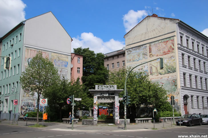 Am „Corner“ Waldemarstraße Ecke Adalbertstraße soll angeblich Werbung der Firma „NIKE“ angebracht werden